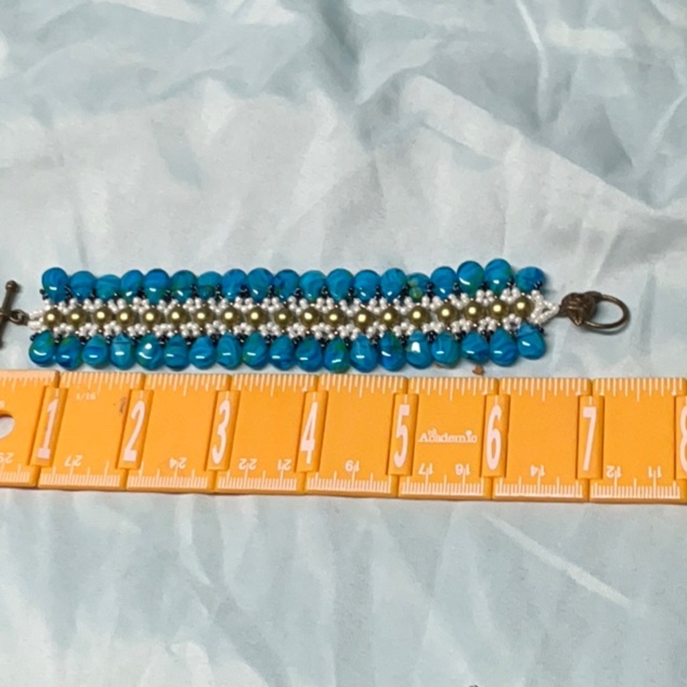 Elegant Blue /Green Beaded Bracelet
